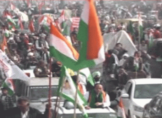 पुलिस ने की किसानों से वापस लौटने की अपील Police appealed to farmers to return