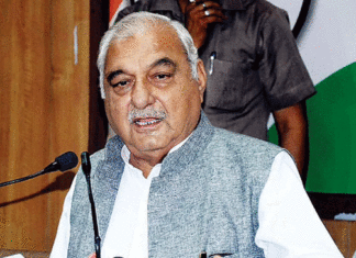 Congress with farmers Bhupinder Hooda