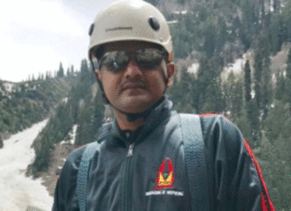 Dr. Pradeep Bhardwaj of Jhajjar providing medical services in Chamoli - Sach Kahoon News