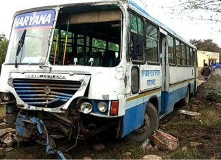 Roadways-Bus-Accident
