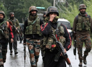 Two Lashkar-e-Taiba associates arrested from Budgam