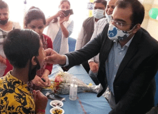 ... when DC of Gurugram swallowed albendazole tablets