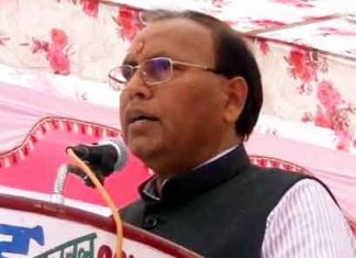 रेवाड़ी में 200 बैड के अस्पताल के लिए जगह की तलाश : डा. बनवारी Minister-Dr.-Banwari-Lal