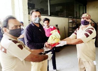 The servicemen honored the service of Corona warriors