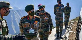 Army-Chief-reviews-security sachkahoon