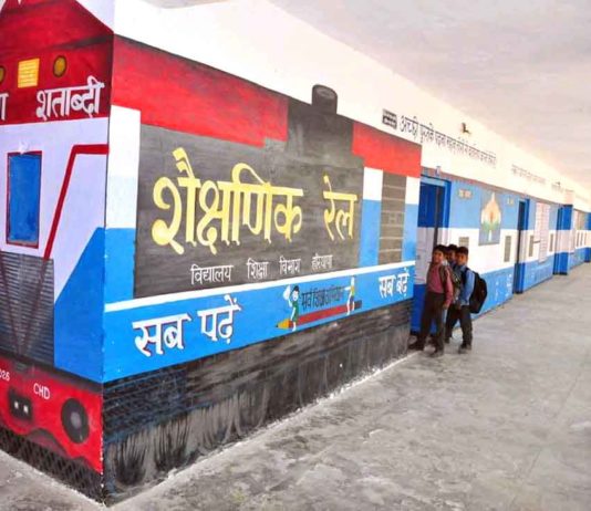 Art Teacher Pradeep Malik