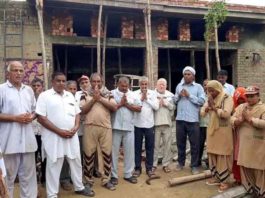 आशियाना मुहिम के तहत साध-संगत ने डलवाई मकान की छत Ashiyana campaign sachkahoon