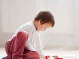 बच्चे समाज के भविष्य का दर्पण Childern