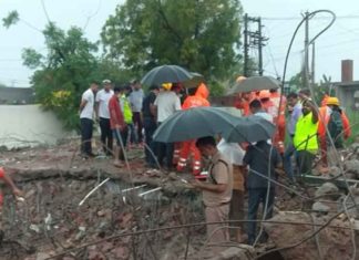 Gurugram building accident SACHKAHOON