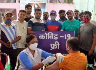 शाह सतनाम जी बाॅयज स्कूल के प्रांगण में कोरोना वैक्सीनेशन कैंप आयोजित, 350 लोगों को लगी वैक्सीन Vaccination