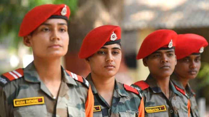 Women Military Police sachkahoon