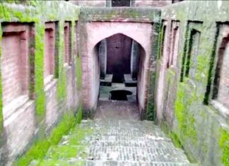 Lakkhi Banjara Stepwell