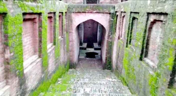 Lakkhi Banjara Stepwell