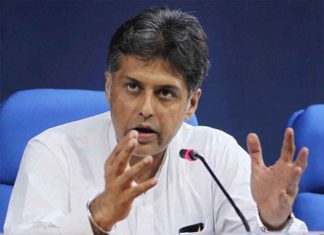 सलाहकारों के विवादित बोलों पर घिरे नवजोत सिद्धू