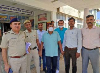 Husband arrested sachkahoon