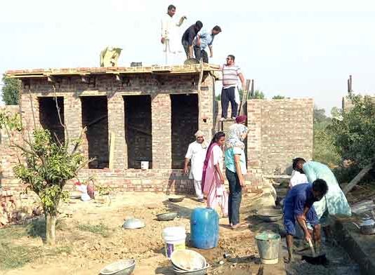 करता है सेवा सतगुरू का प्यारा…. Sadh Sangat Village Nuhiyanwali sachkahoon