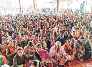 Dera devotees gathered in Sangrur sachkahoon