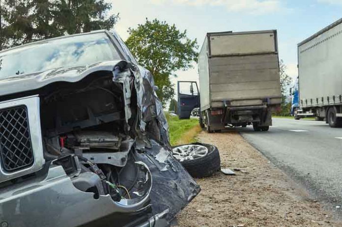 Buses collided in fog sachkahoon