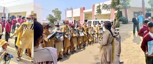 Dera followers distributed clothes and fruits, hisar sachkahoon