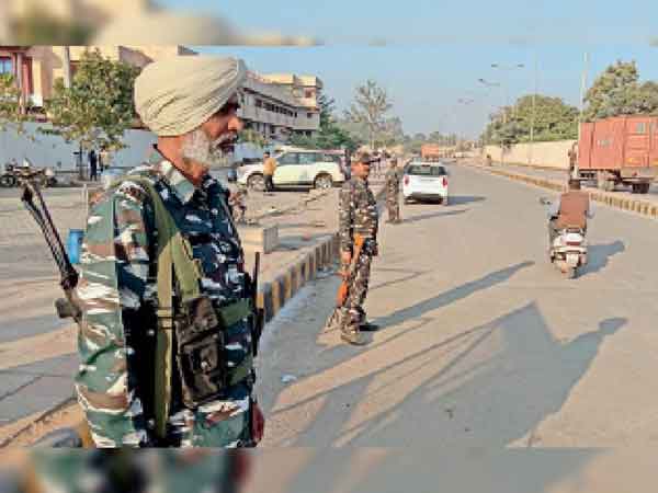 Paramilitary and Police in Ambala sachkahoon