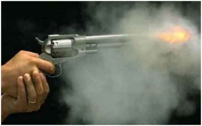 shopkeeper was shot sachkahoon