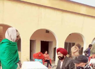 अबोहर ब्लॉक के सेवादारों द्वारा लगाए 11वें वैक्सीनेशन कैंप में 105 ने उठाया लाभ Vaccination Camp sachkahoon