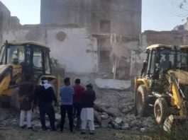 Building collapsed sachkahoon