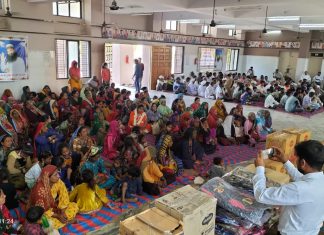 डेरा श्रद्धालु बोले, पूज्य गुरु जी खुद मीलों का सफर तय कर पीड़ितों का दर्द बांटने आए थे गुजरात