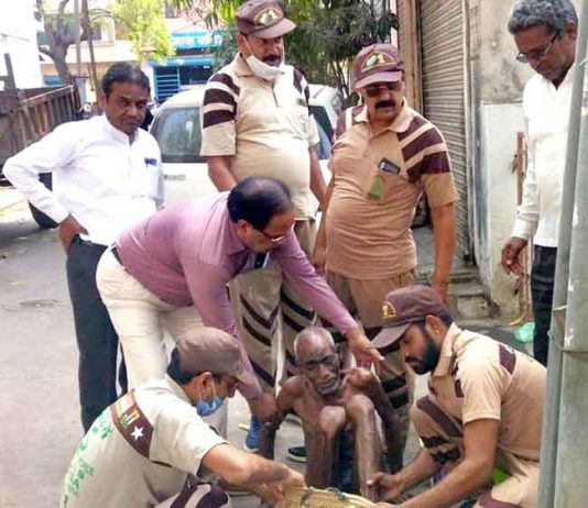 सेवादारों ने की मानसिक रोगी की संभाल mental patient sachkahoon