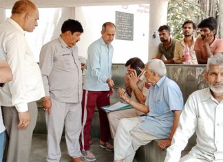 दु:खद: दादा के साथ कॉलेज जा रही थी पोती, क्रेन ने लड़की को कुचला, मौके पर ही मौत