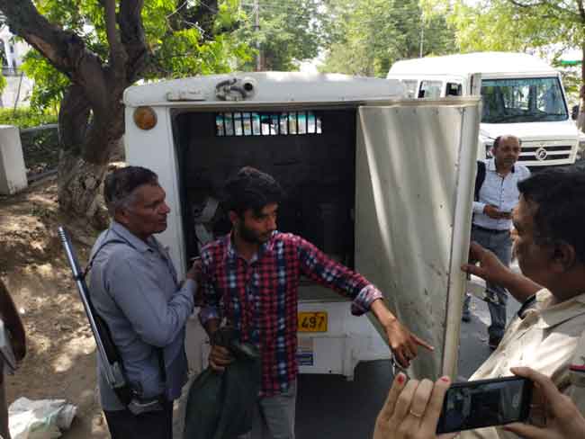 Crore Looted sachkahoon
