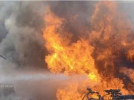 दिल्ली के जामिया नगर में 40 झोपड़ियों में आग लगी , घरेलू जानवर मरे Jamia Nagar sachkahoon