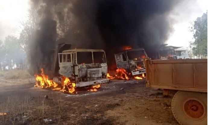 Naxalites Set Fire sachkahoon