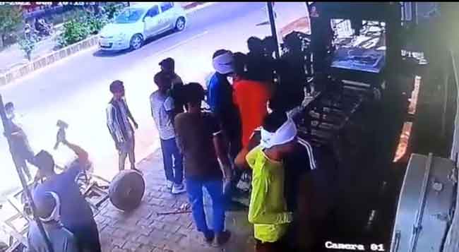 miscreants attack sachkahoon