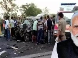 उत्तर प्रदेश में सड़क हादसे में 9 की मौत, मोदी ने की आर्थिक मदद की घोषणा