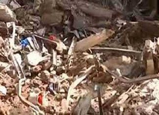 मुंबई में ढही इमारत, 60 लोगों को सुरक्षित निकाला गया Building Crash Mumbai