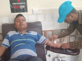 सराहनीय: कैंसर पीड़ित को डेरा प्रेमी ने अस्पताल जाकर किया रक्तदान
