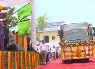 Punjab Delhi Luxury Bus