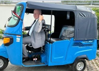 Delhi Electric Vehicle