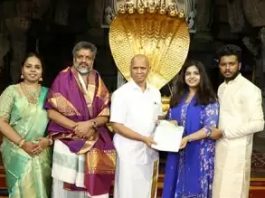 Muslim Couple Donates