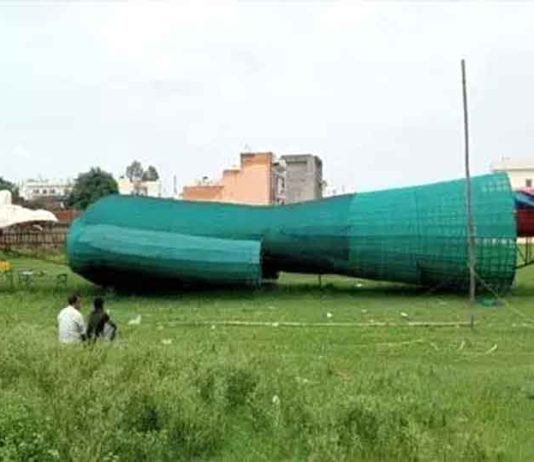 मंहगाई की मार। 125 फुट का पुतला बना कर दशहरा महोत्सव की परंपरा को बढ़ाएंगे आगे