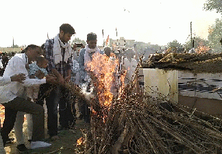 नम आंखों से हजारों ने दी शहीद विकास भांभू को विदाई