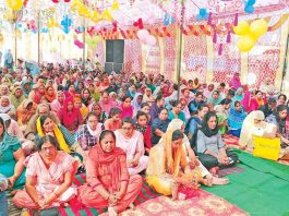 ब्लॉक मलोट की साध-संगत ने जरूरतमंदों की मदद कर मनाया ‘पावन अवतार माह’