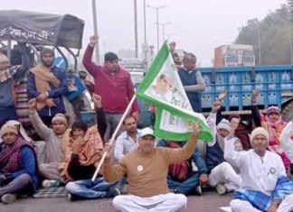 भाकियू ने रोका जींद-नरवाना नेशनल हाइवे पर जाम लगाया BKU