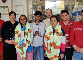 खरखौदा की छात्रा प्रियंका का एमबीबीएस में चयन doctor