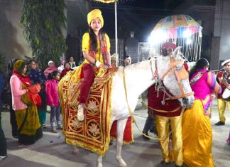 नई पहल: शादी से पहले बेटी की निकाली घुड़चढ़ी