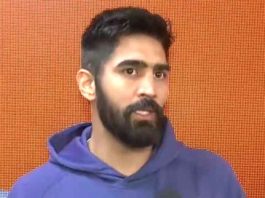 कांग्रेस की कुश्ती संघ को भंग करने, महिला पहलवानों के आरोपों के जांच की मांग