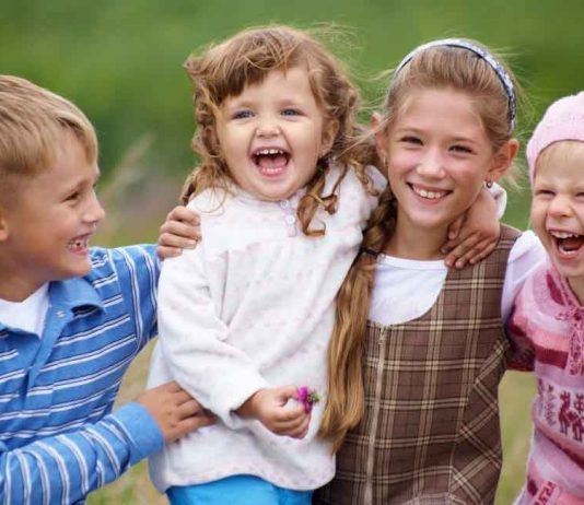 हंसने के पांच फायदे | Hasne ke fayde