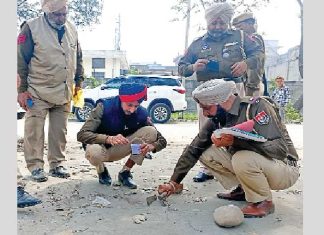 ट्रक से ड्राईवर का शव बरामद, मामले की जांच में जुटी पुलिस