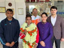 वुशु गेमस में प्रताप स्कूल की खिलाड़ी दीपिका ने स्वर्ण पदक पर किया कब्जा